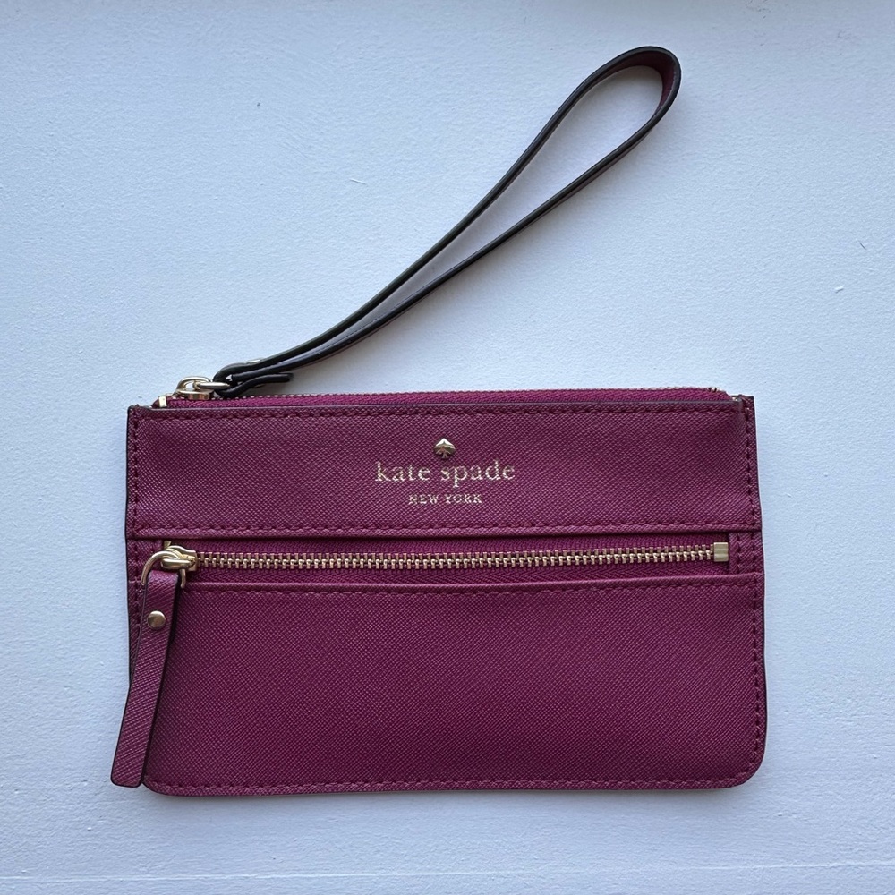 Kate Spade Wristlet Clutch Wallet in Burgundy Maroon Pink
